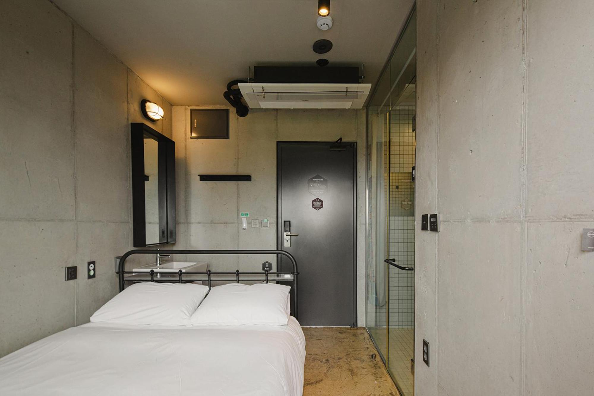 Playce Camp Jeju Hotel Ojo-ri Exterior photo
